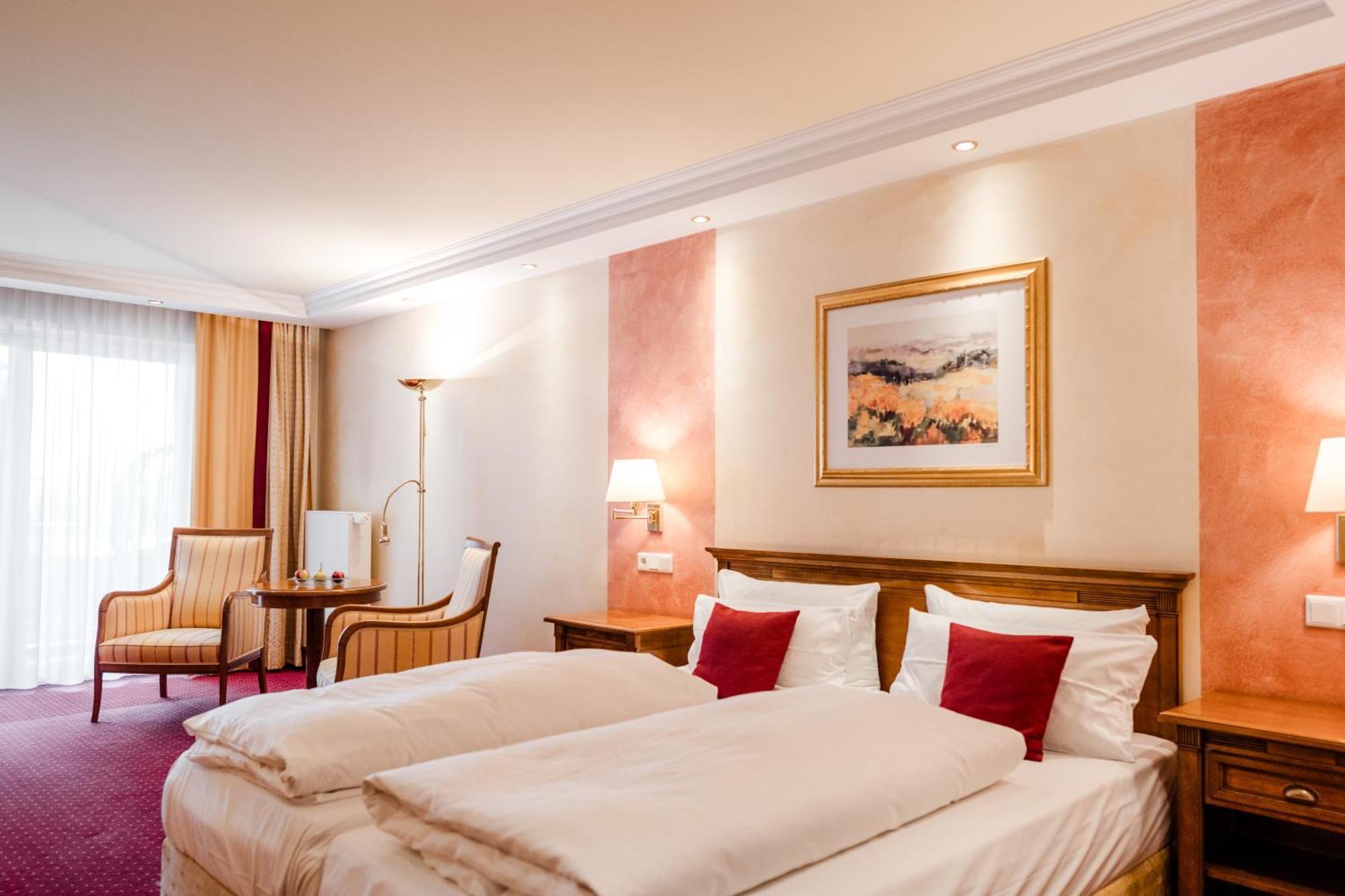Hotel Antoniushof Ruhstorf an der Rott Екстериор снимка
