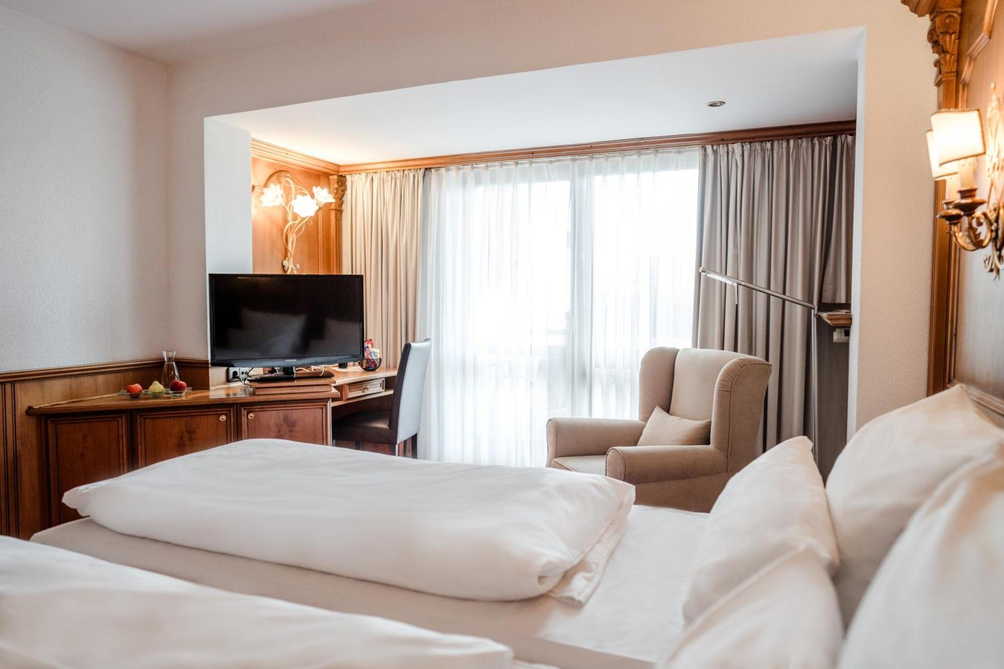 Hotel Antoniushof Ruhstorf an der Rott Екстериор снимка