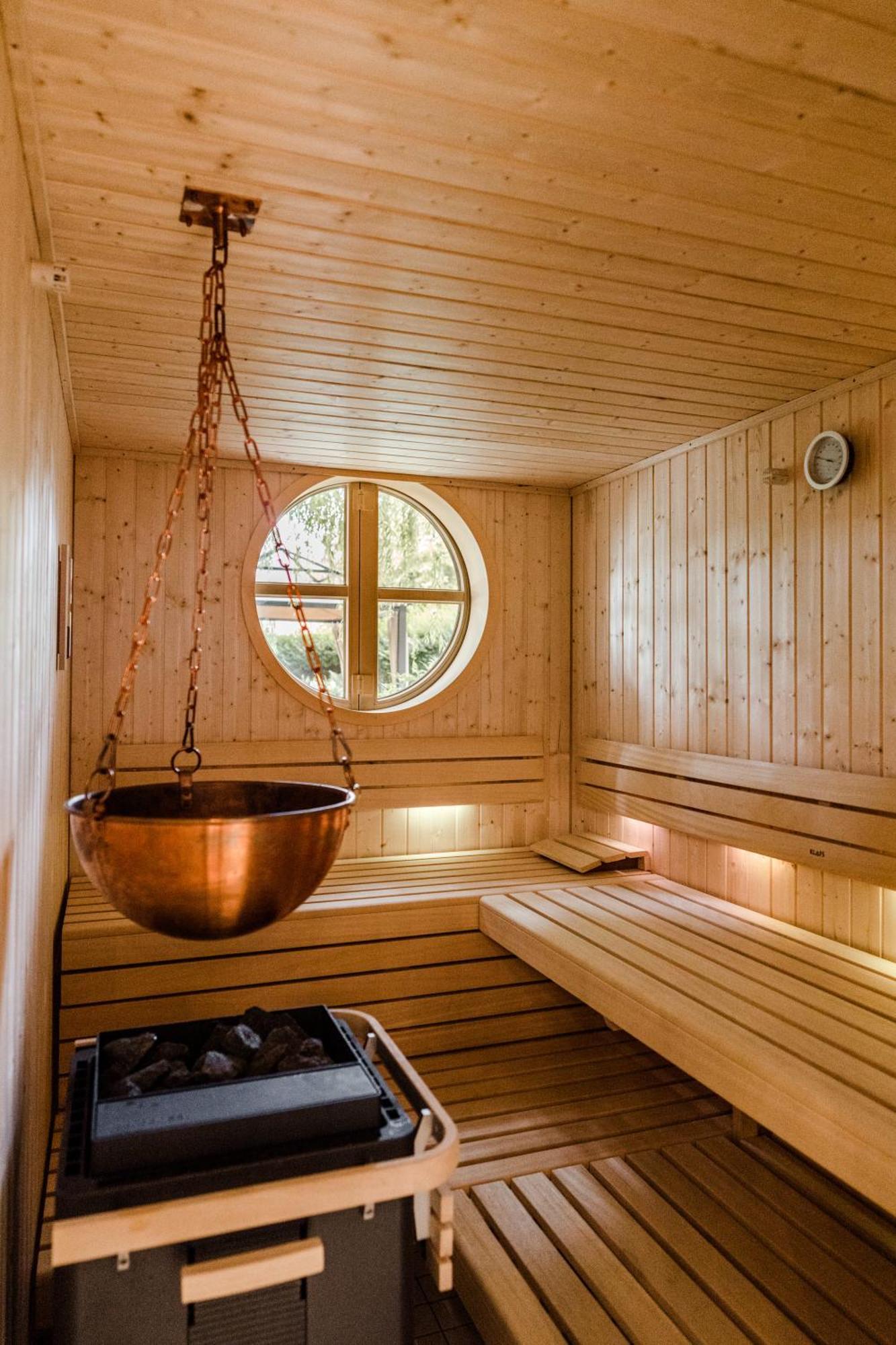 Hotel Antoniushof Ruhstorf an der Rott Екстериор снимка