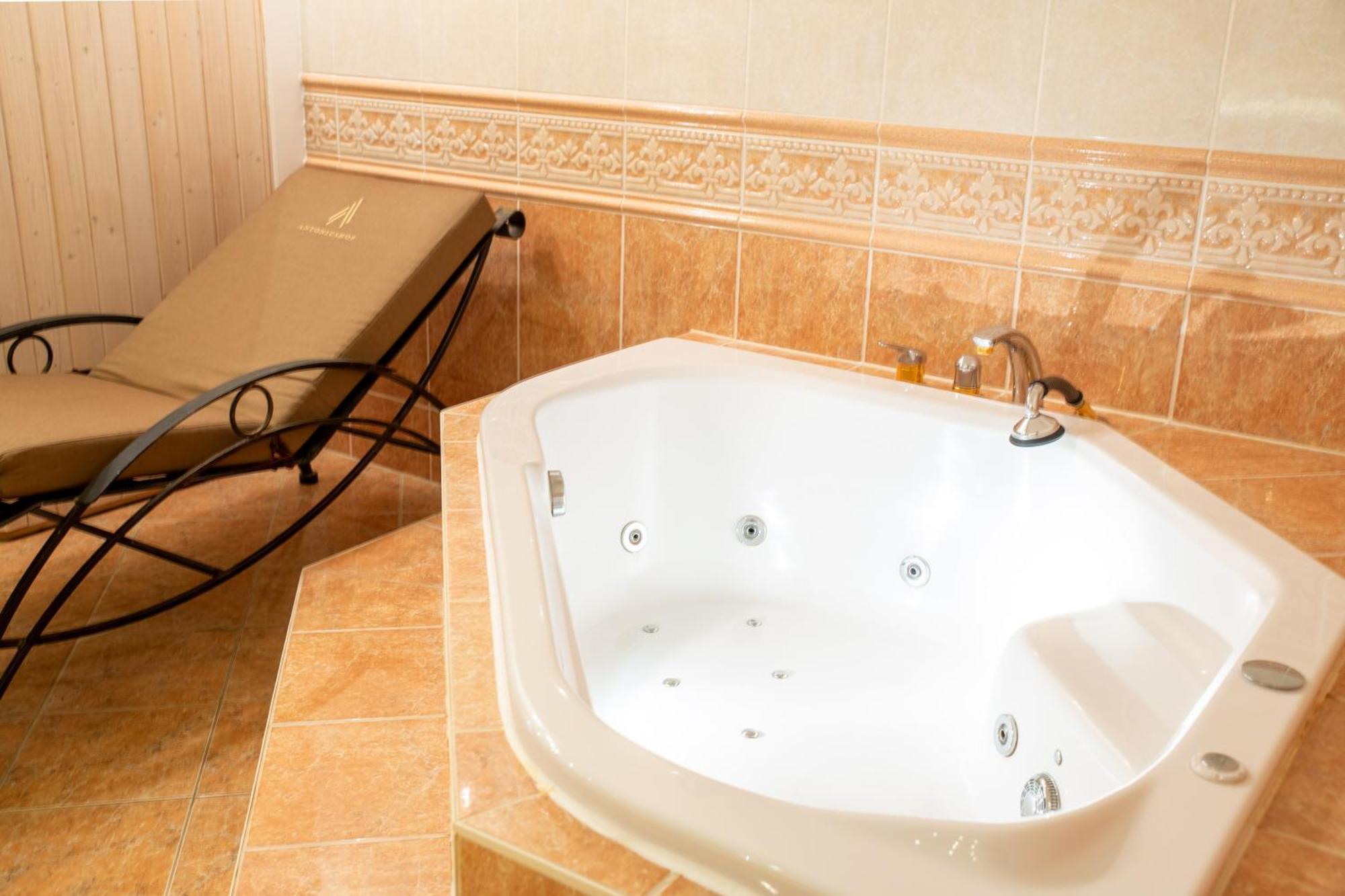 Hotel Antoniushof Ruhstorf an der Rott Екстериор снимка